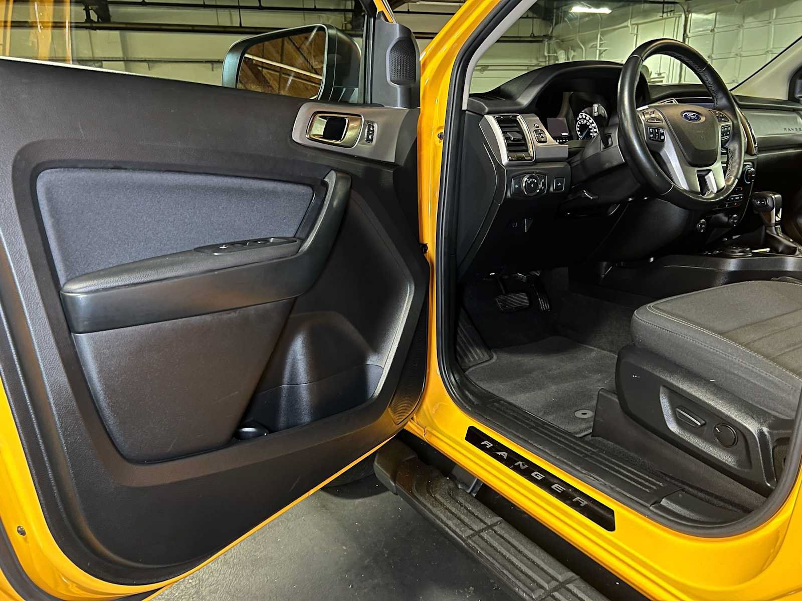 Used 2021 Ford Ranger XLT w/ Equipment Group 302A High AWD/4WD image 19