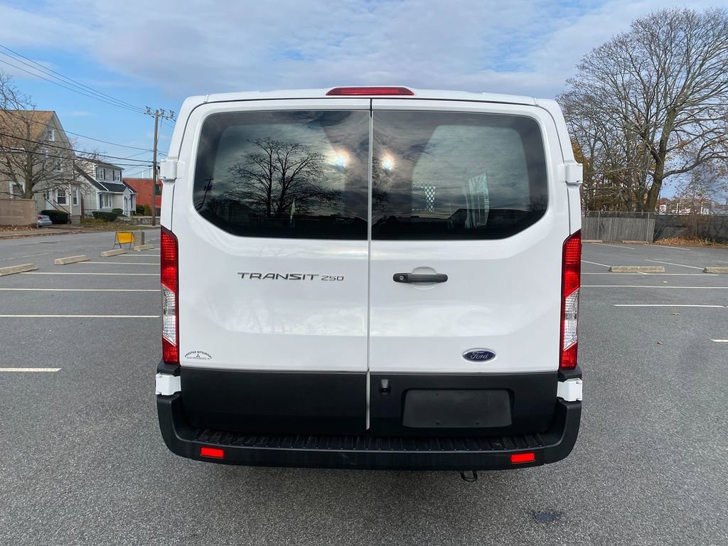 Used 2024 Ford Transit 250 Low Roof w/ Exterior Upgrade Package RWD image 6