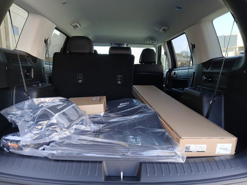New 2026 Hyundai Santa Fe SEL FWD image 16