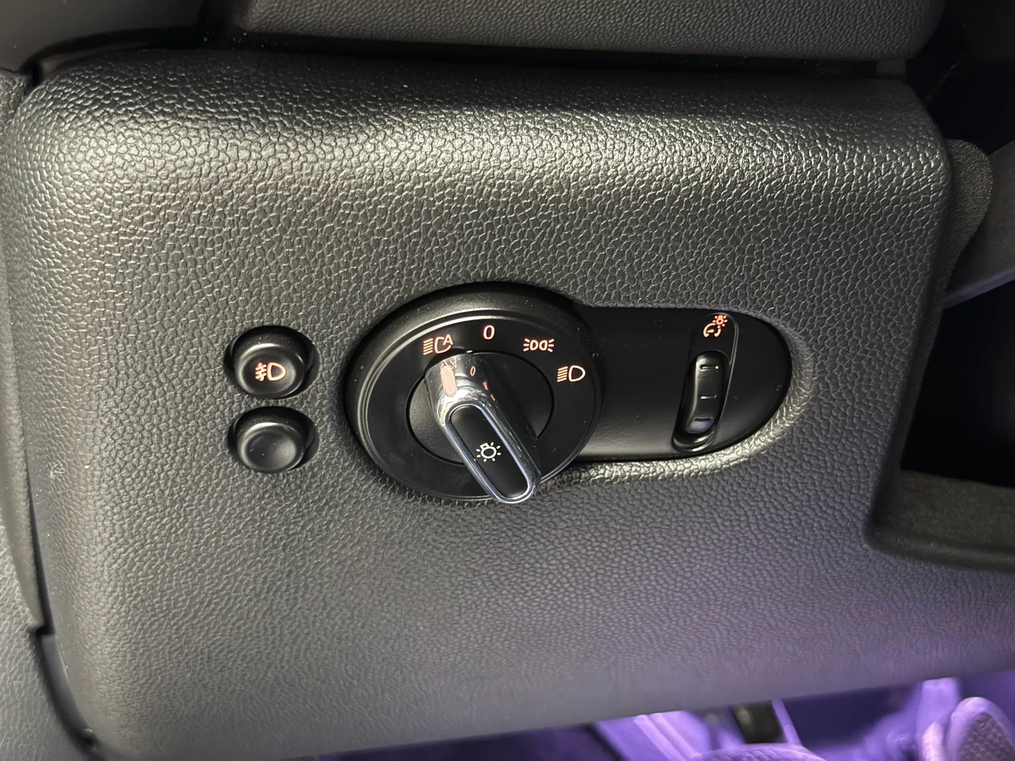 Used 2020 MINI Cooper S FWD image 25