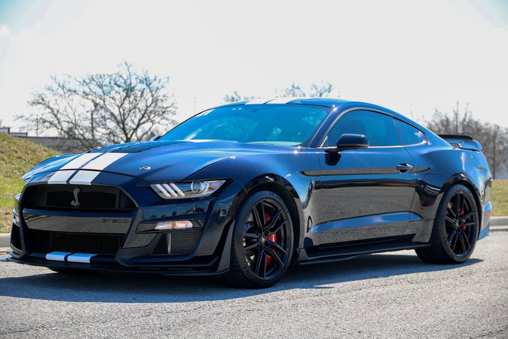 Used 2021 Ford Mustang Shelby GT500 w/ Technology Package image 24