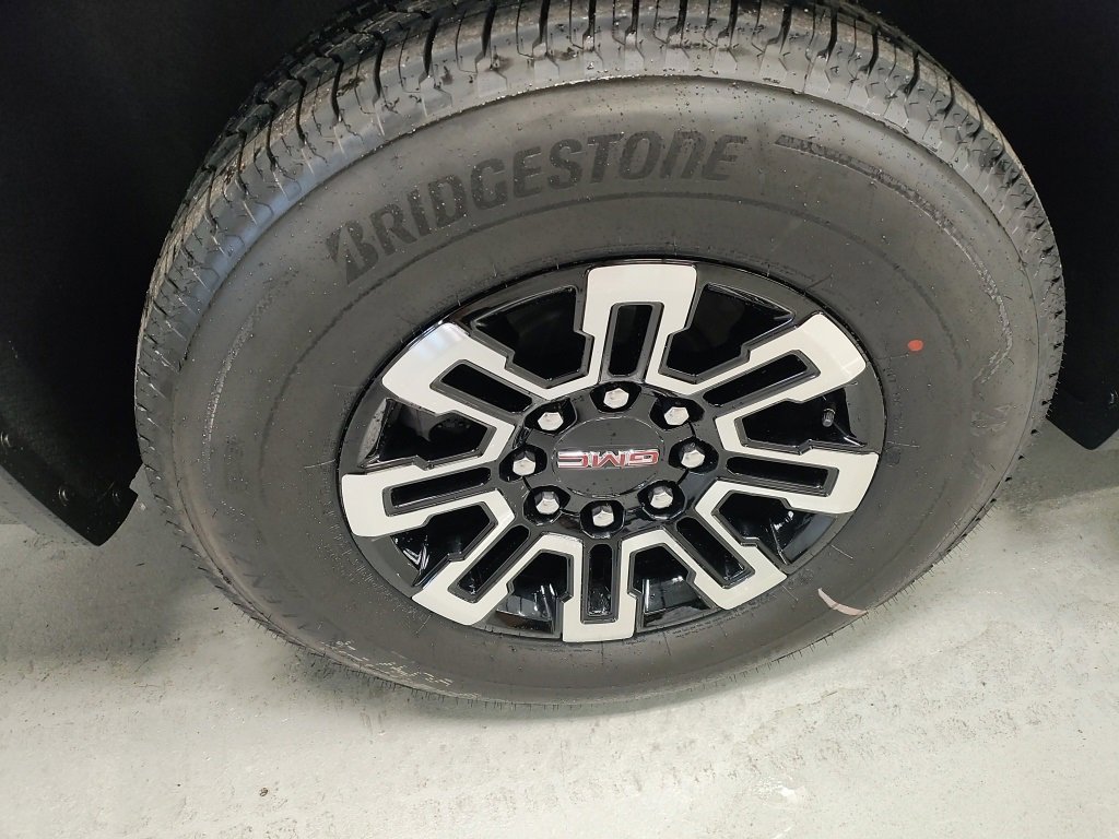 New 2026 GMC Sierra EV Elevation image 3