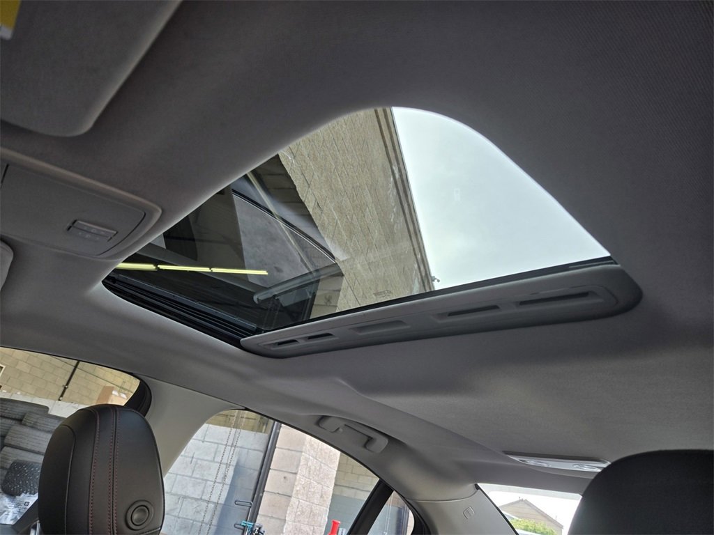 Used 2017 Chevrolet SS image 23