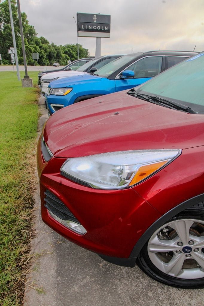 Used 2016 Ford Escape SE w/ SE Leather Comfort Package AWD/4WD image 7