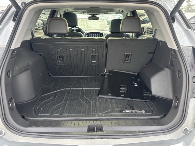 Used 2024 GMC Terrain AT4 w/ Tech Package image 9