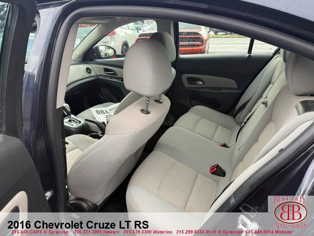 Used 2016 Chevrolet Cruze LT w/ RS Package FWD image 12