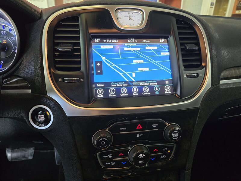 Used 2017 Chrysler 300 C w/ Harman/Kardon Audio Group RWD image 25