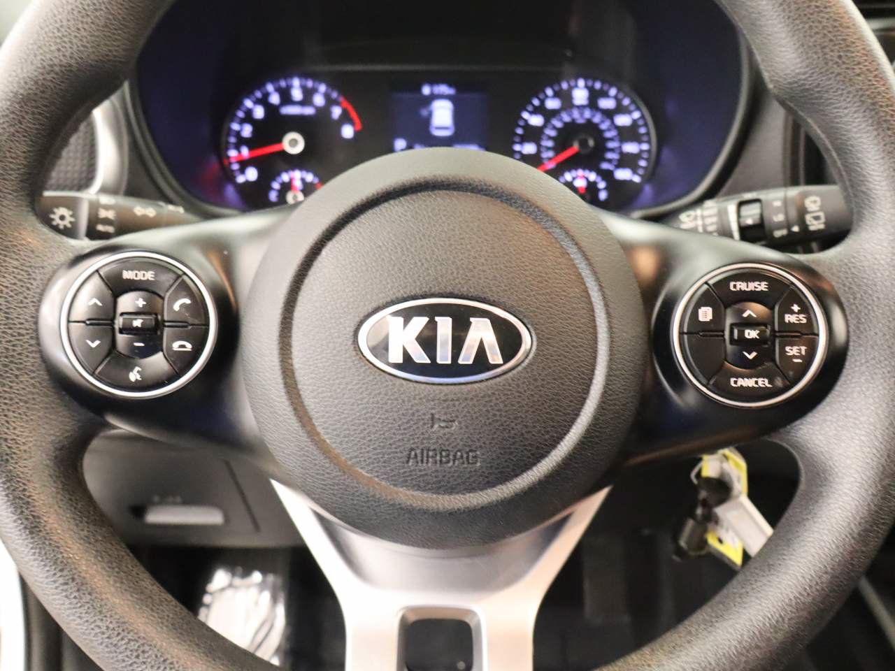 Used 2021 Kia Soul LX FWD image 12