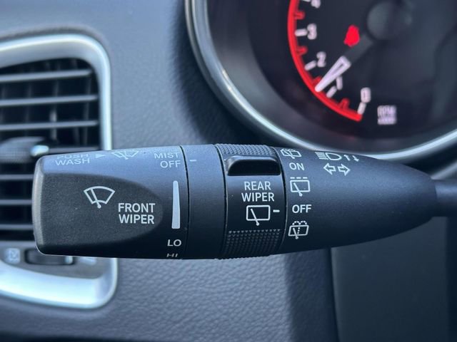 Certified 2020 Dodge Durango SXT image 32