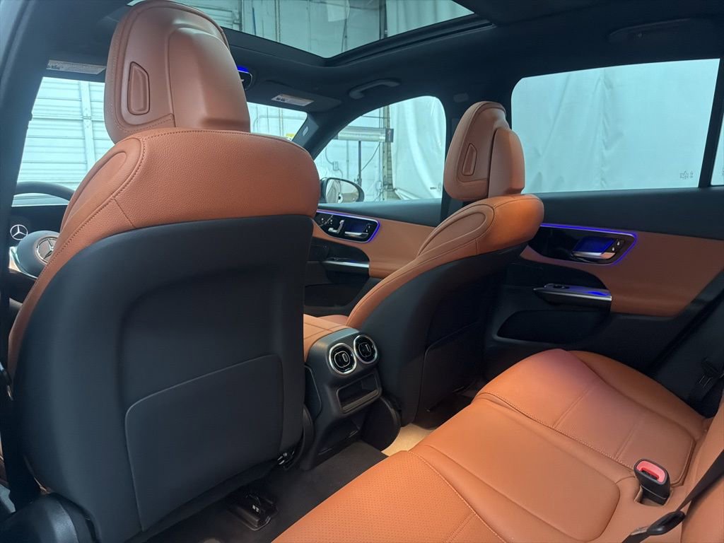 New 2026 Mercedes-Benz GLC 300 image 18