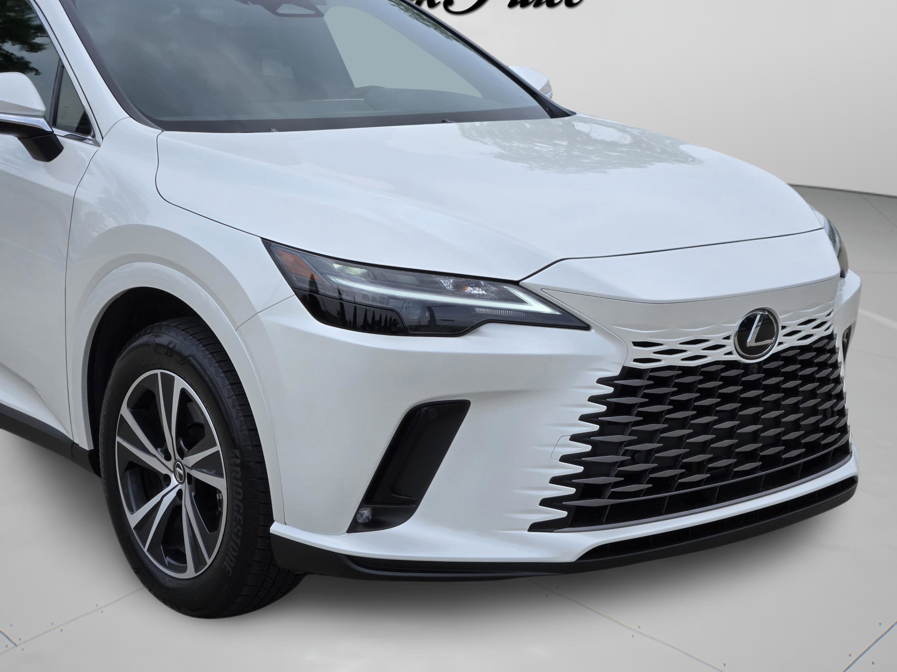 Certified 2025 Lexus RX 350 Premium w/ Accessory Package (Z1) FWD image 31