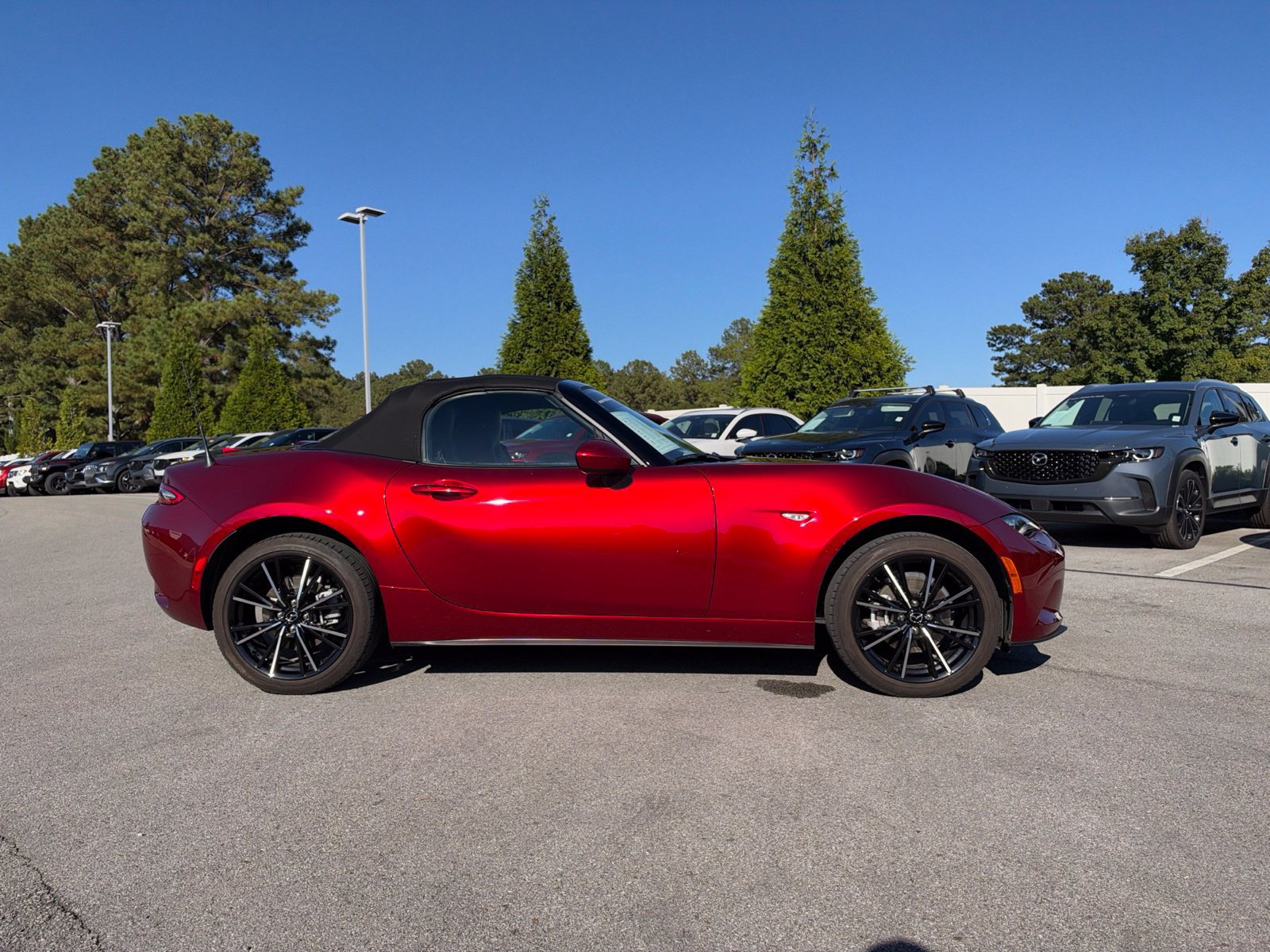 Certified 2024 MAZDA MX-5 Miata Grand Touring RWD image 10