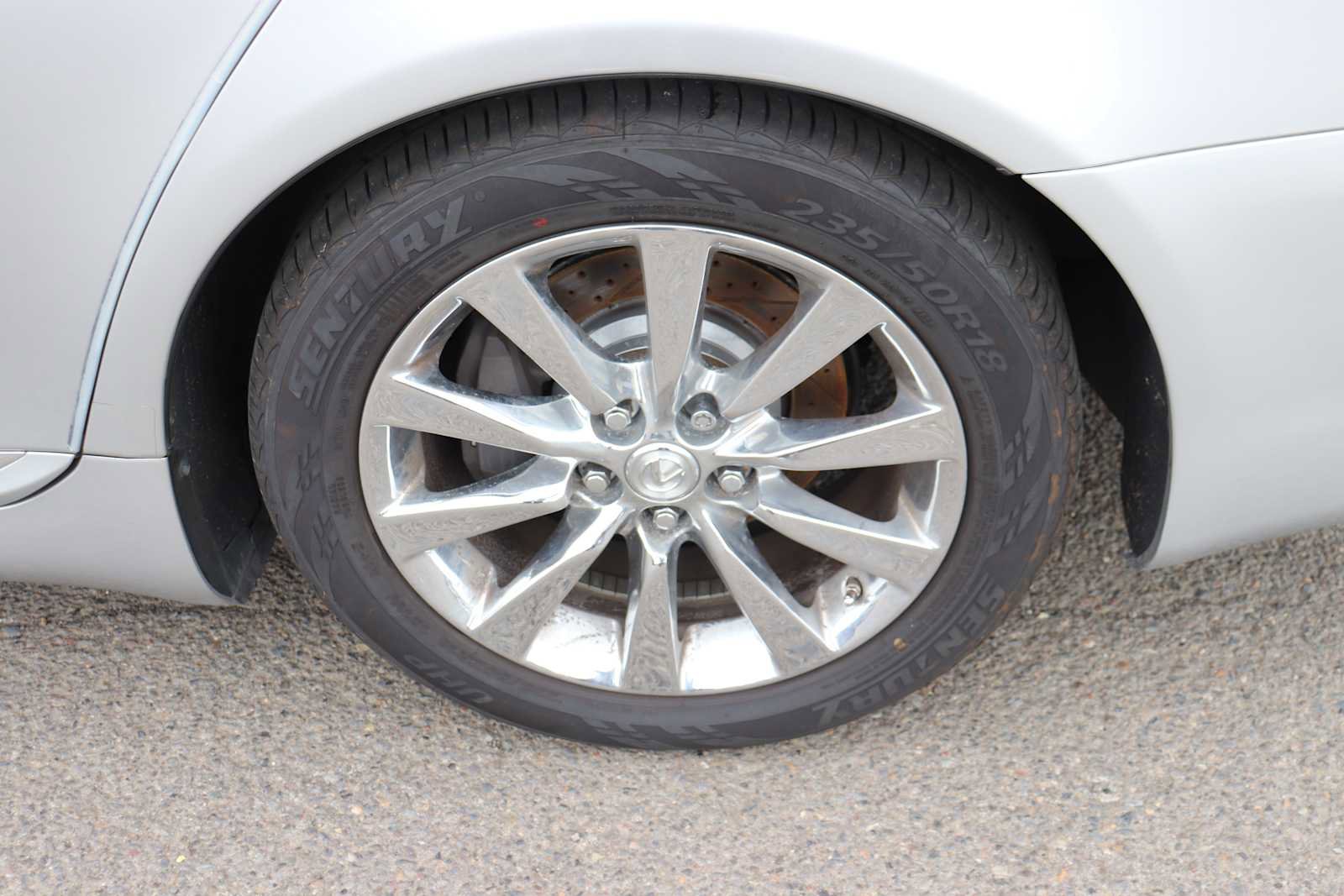 Used 2011 Lexus LS 460 w/ Comfort Pkg RWD image 9