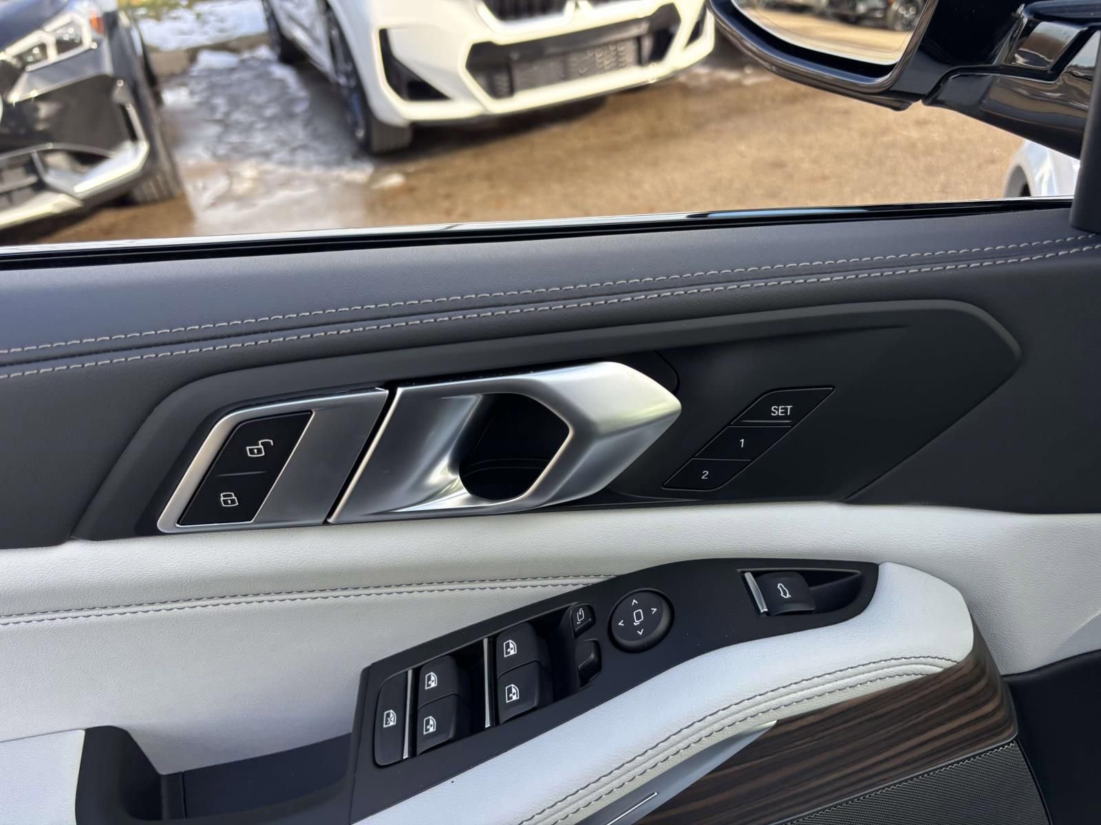 New 2026 BMW X5 xDrive50e w/ M Sport Package image 12