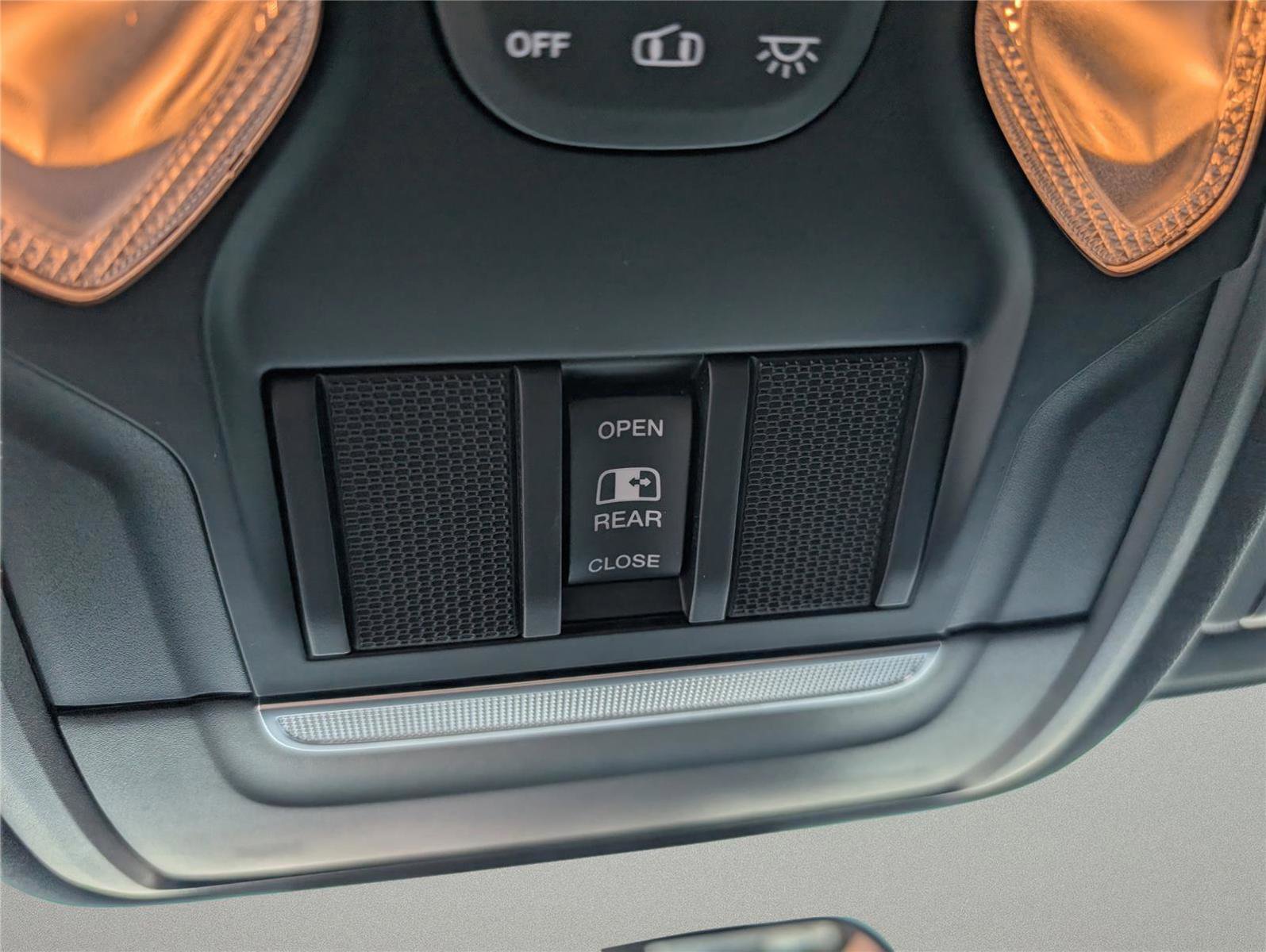 Used 2021 RAM 2500 Tradesman AWD/4WD image 16
