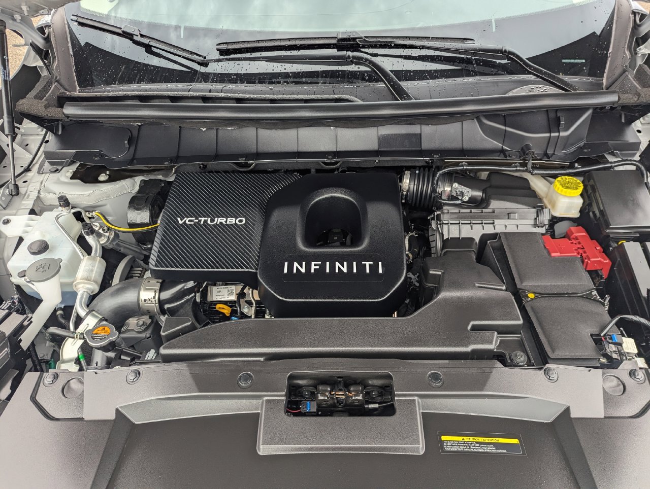 New 2027 INFINITI QX60 Luxe FWD image 12