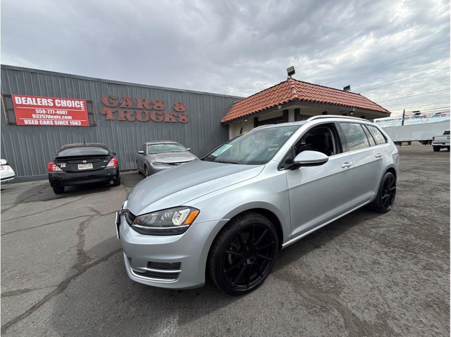 Used 2016 Volkswagen Golf SEL w/ Lighting Package (SEL)