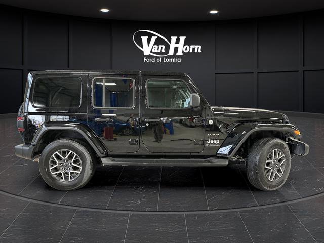 Used 2024 Jeep Wrangler Sahara w/ Technology Group image 2