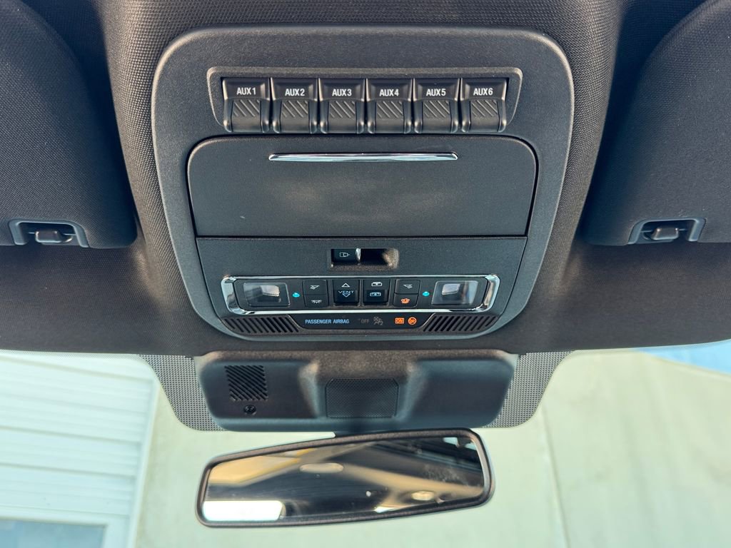 Used 2024 Ford F350 Platinum w/ Tremor Off-Road Package image 26