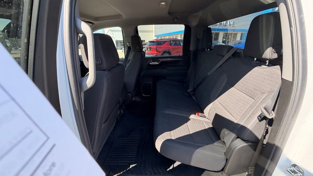 Used 2025 Chevrolet Silverado 2500 LT w/ Safety Package image 8