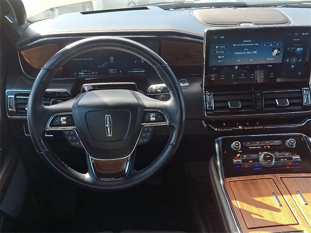 Used 2022 Lincoln Navigator Black Label image 10