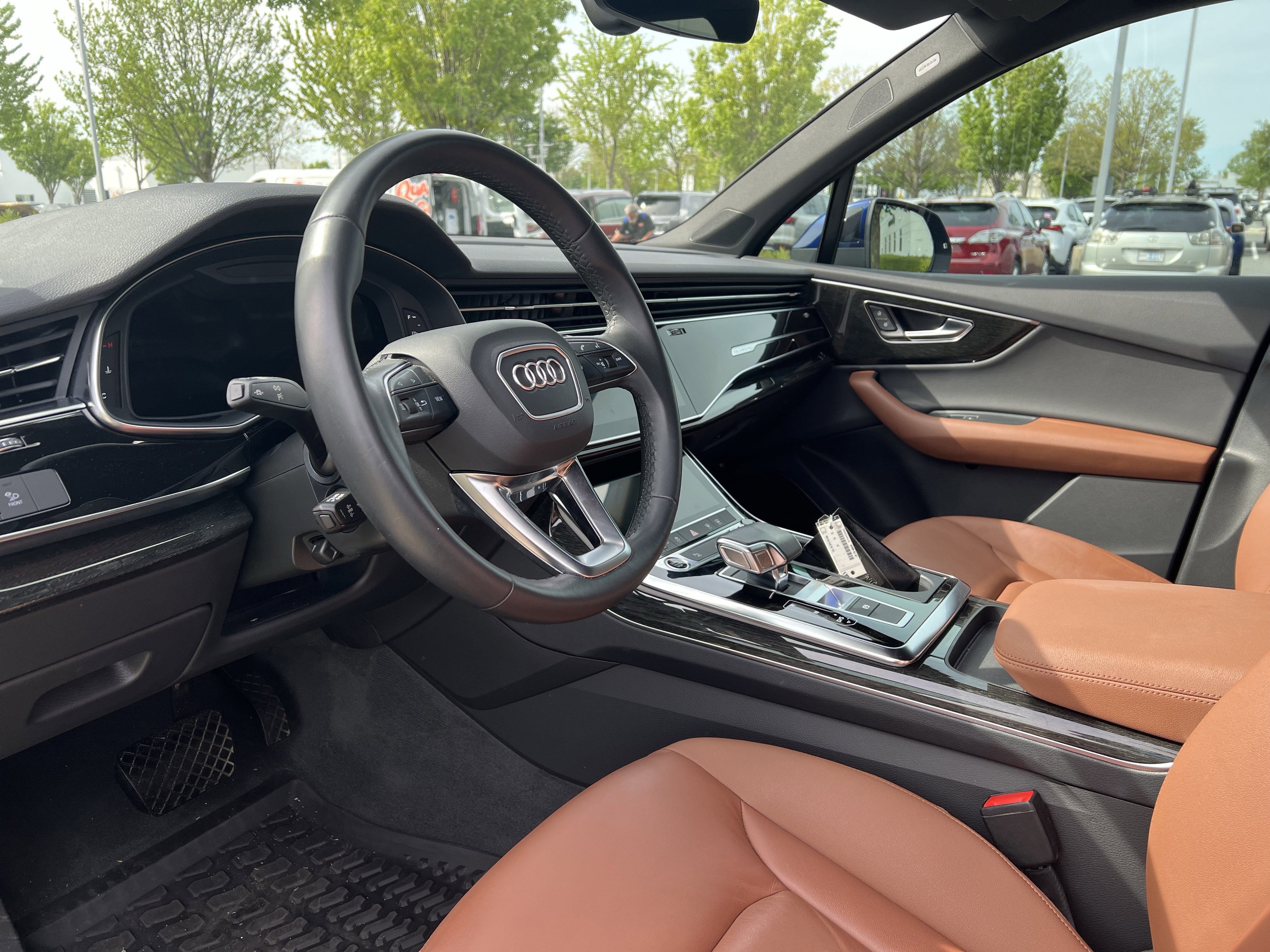 Used 2022 Audi Q7 Premium Plus image 17