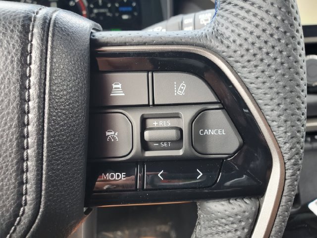 New 2026 Toyota Sequoia Platinum w/ Tow Technology Package AWD/4WD image 24
