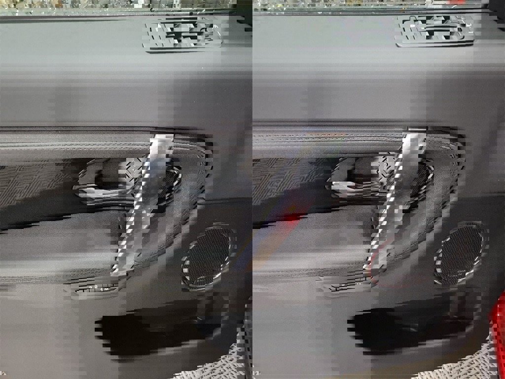 New 2024 Land Rover Discovery Sport S image 14