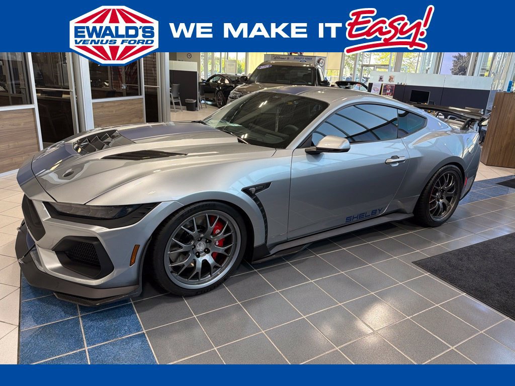 New 2026 Ford Mustang GT Premium w/ GT Performance Package RWD image 1