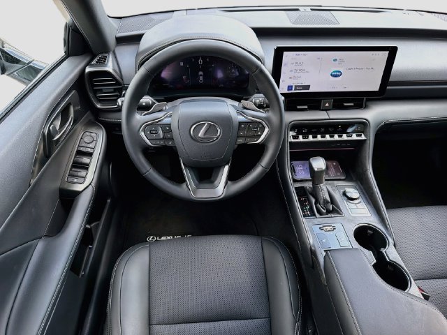 Used 2026 Lexus IS 350 F Sport RWD image 16