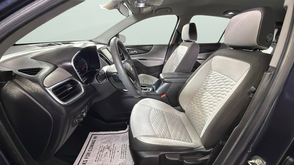 Used 2018 Chevrolet Equinox LS w/ LPO, Floor Liner Package image 12