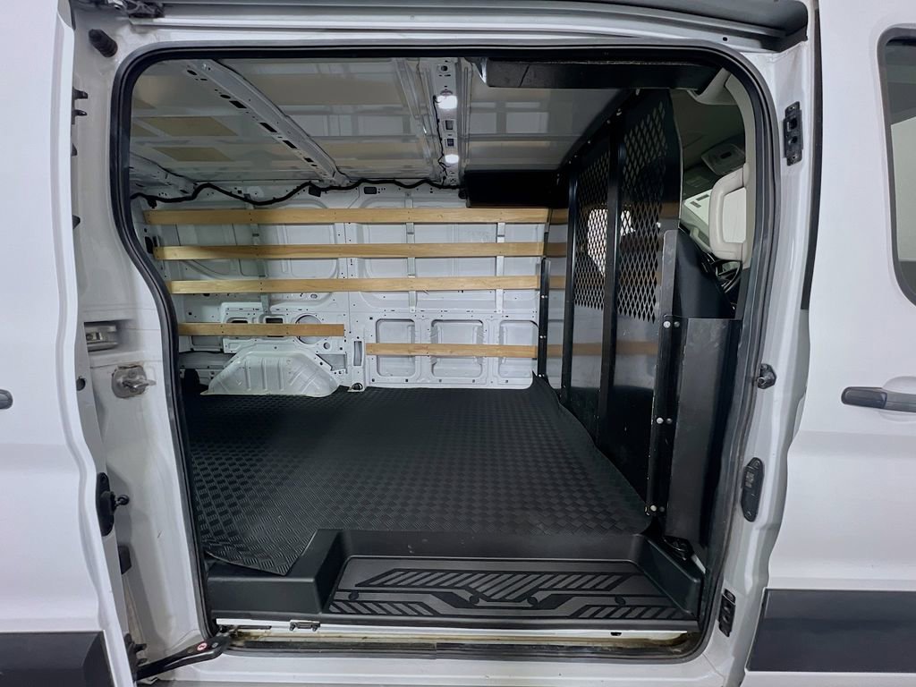 Certified 2024 Ford Transit 250 Low Roof w/ Exterior Upgrade Package RWD image 28