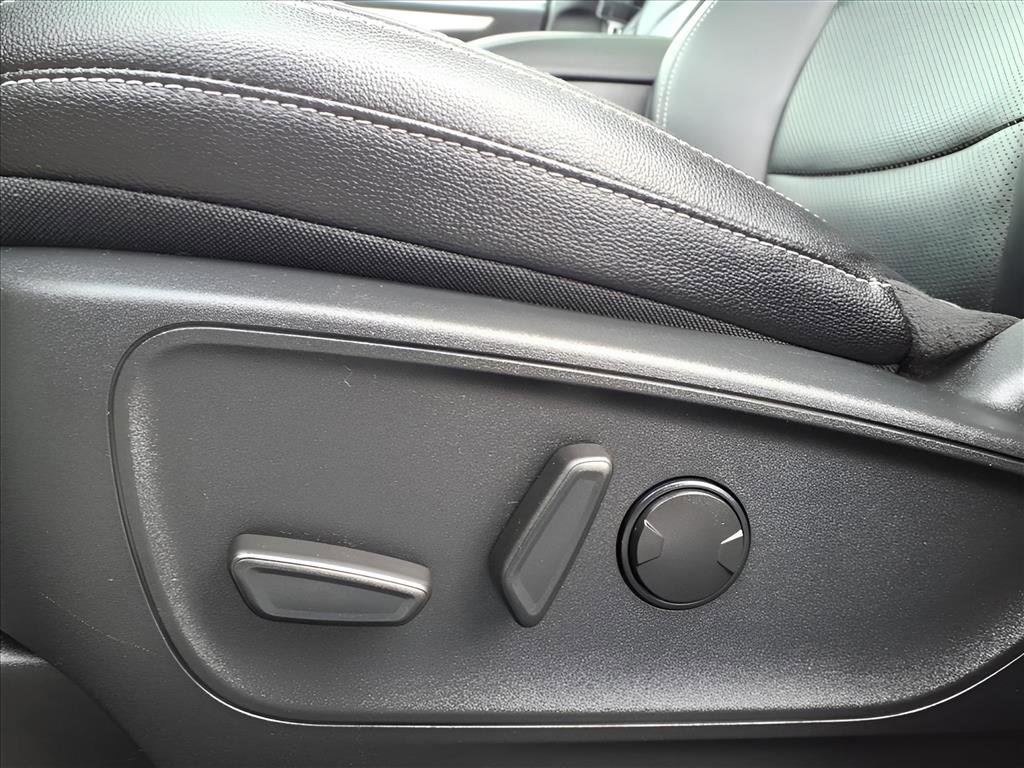 Used 2022 Ford Escape SEL w/ Technology Package image 15