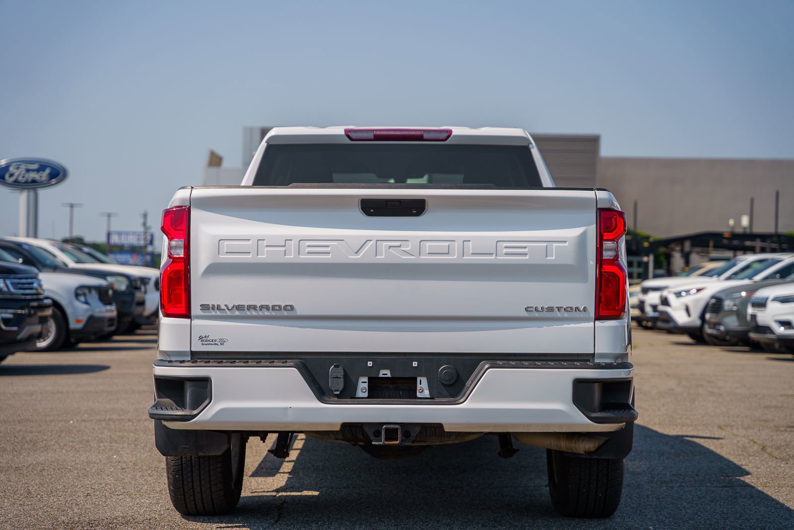 Used 2022 Chevrolet Silverado 1500 Custom AWD/4WD image 6