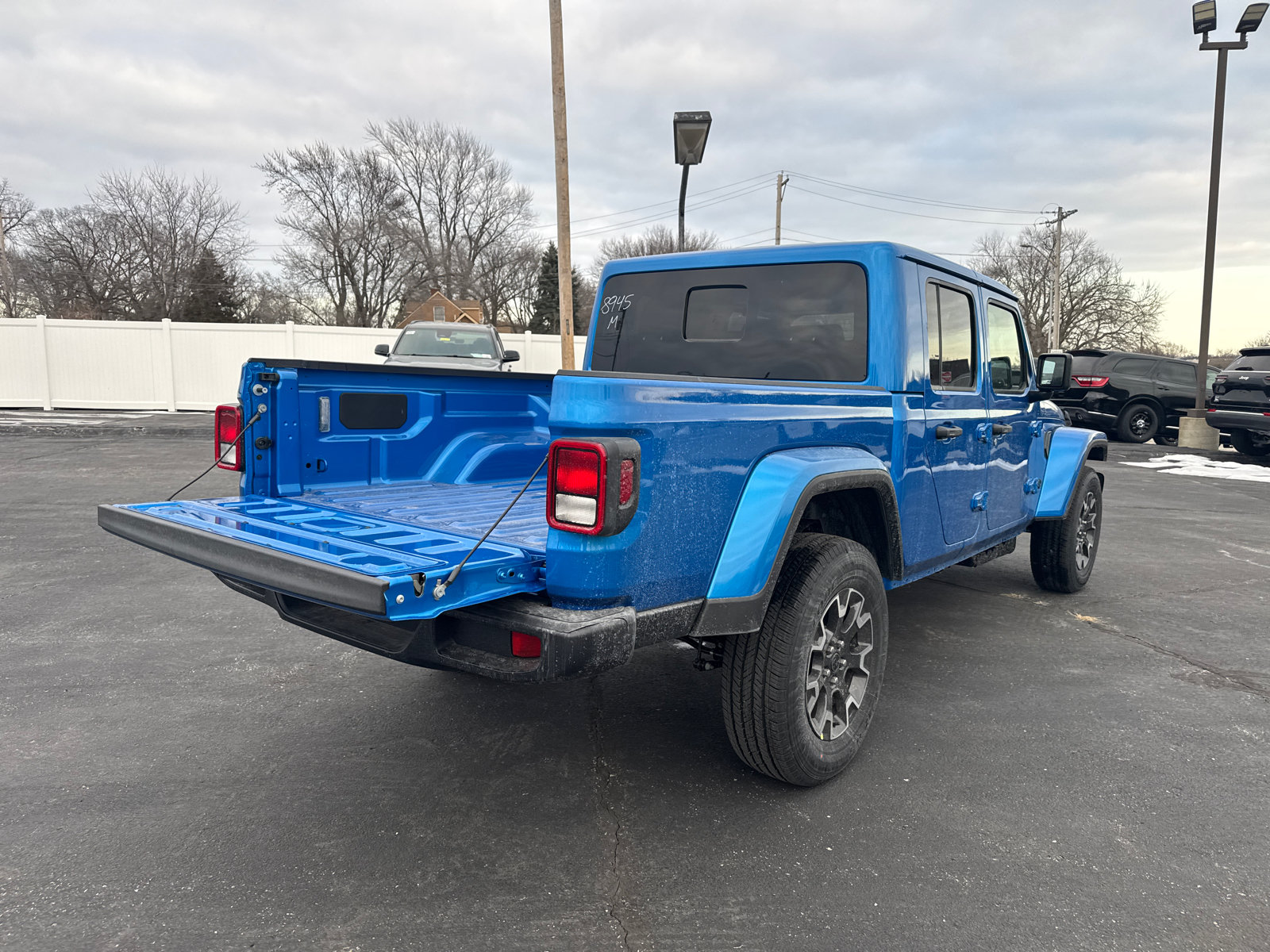 New 2026 Jeep Gladiator Sport AWD/4WD image 17