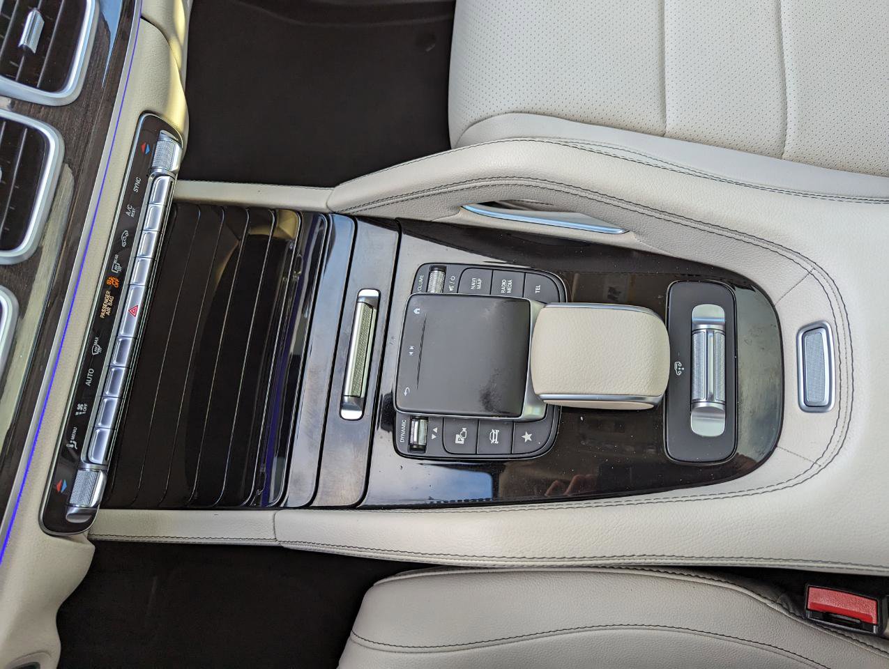 Used 2022 Mercedes-Benz GLS 450 4MATIC image 23