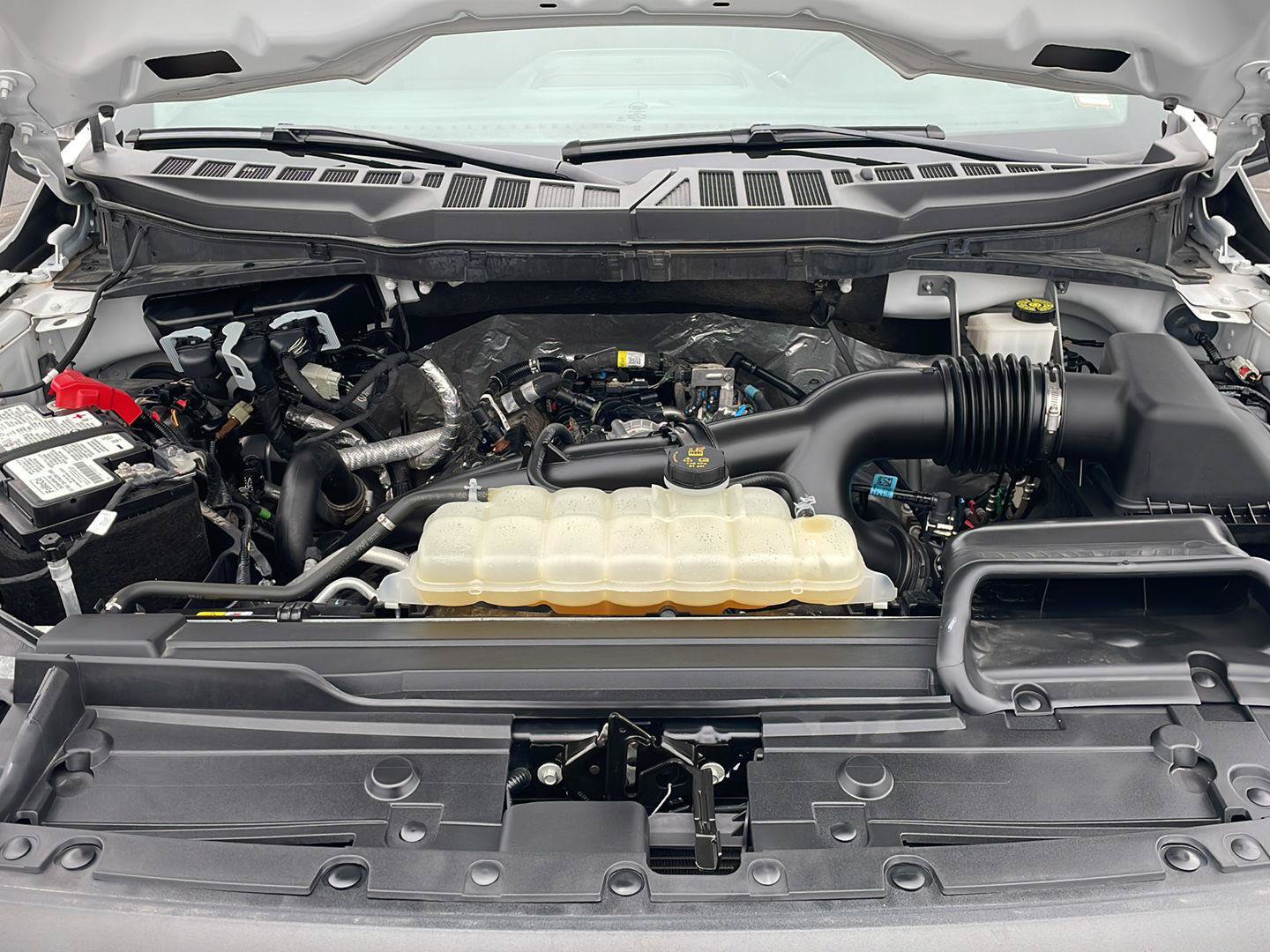 Used 2023 Ford F150 XL AWD/4WD image 9