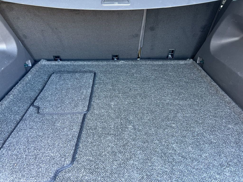 Used 2023 Volkswagen Atlas Cross Sport SEL Premium R-Line image 26