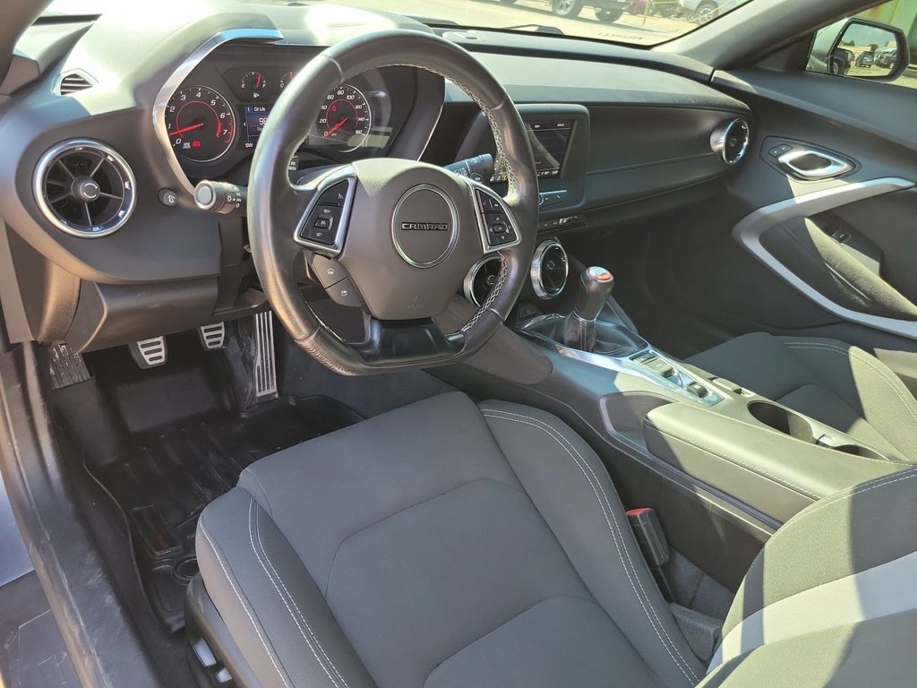 Certified 2022 Chevrolet Camaro LT RWD image 16