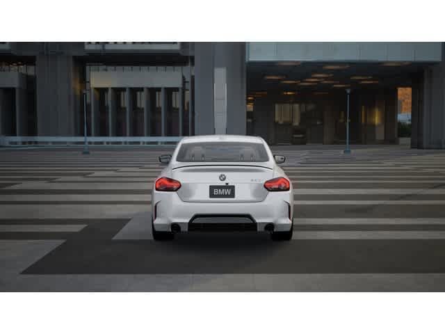 Used 2025 BMW 230i Coupe w/ M Sport Package image 5