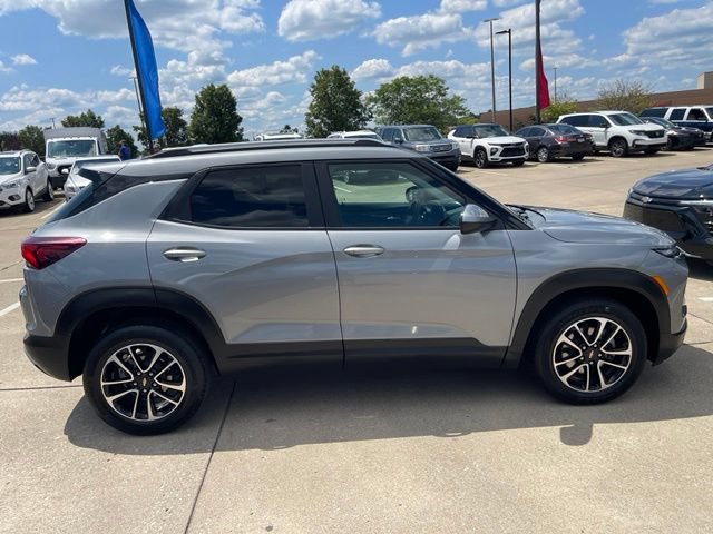 Certified 2024 Chevrolet TrailBlazer LT AWD/4WD image 8