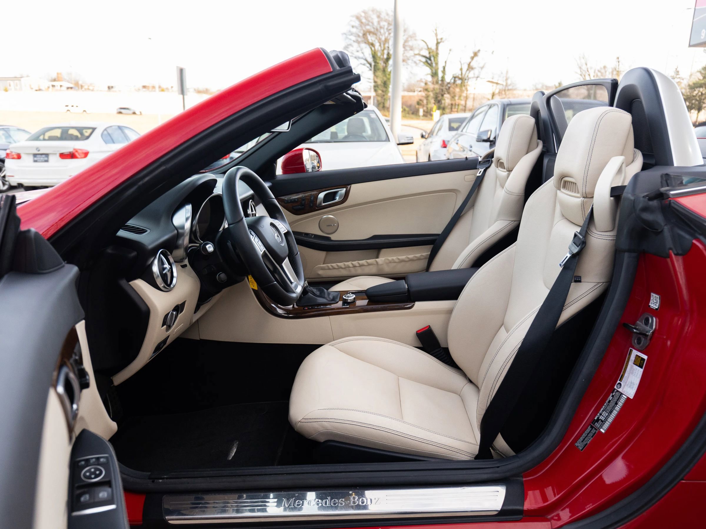 Used 2016 Mercedes-Benz SLK 350 image 19