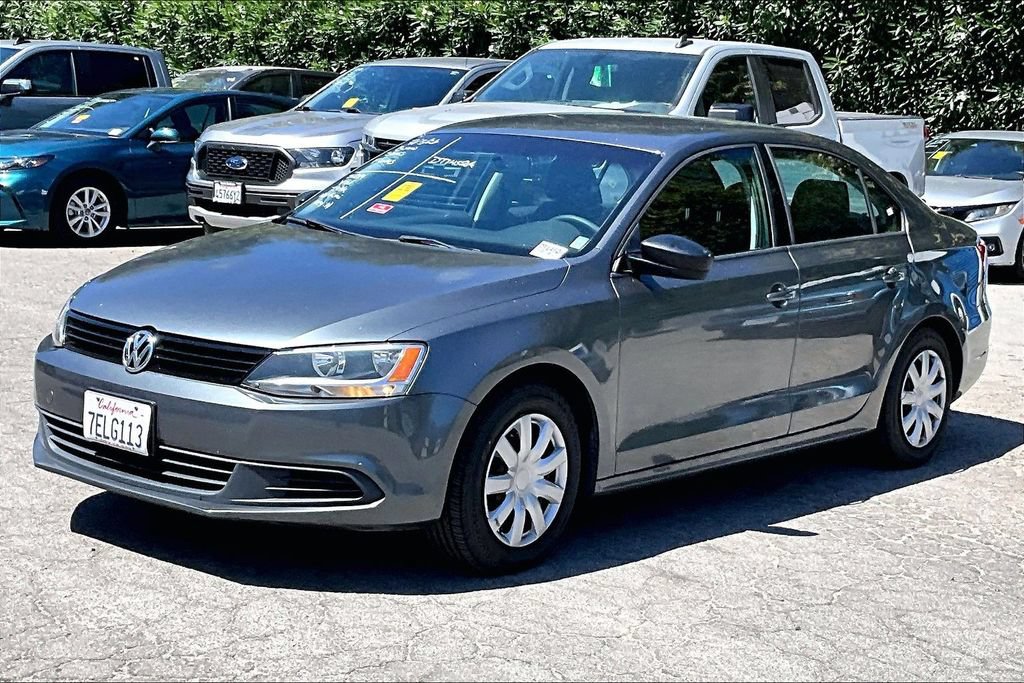 Used 2014 Volkswagen Jetta S FWD image 3