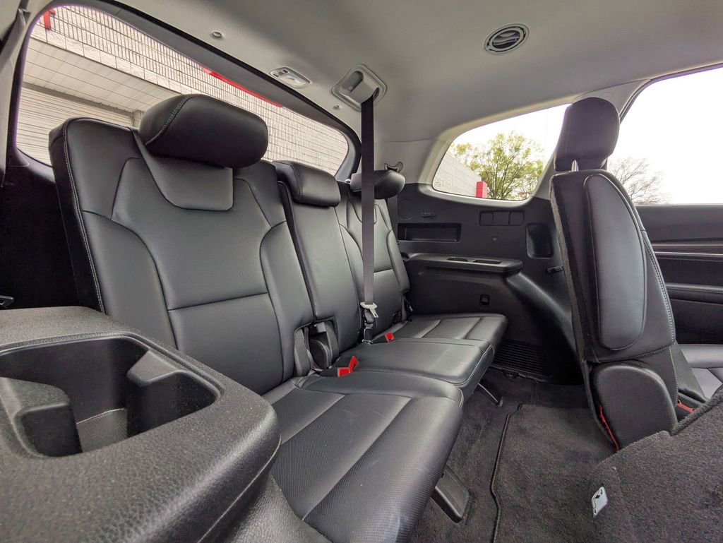 Used 2025 Kia Telluride S image 29