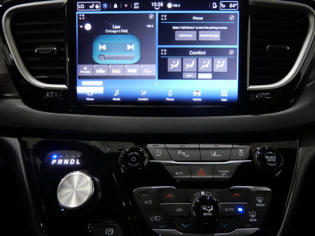 Used 2025 Chrysler Pacifica Select FWD image 20
