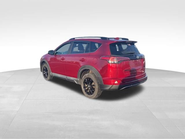 Used 2018 Toyota RAV4 Adventure image 3