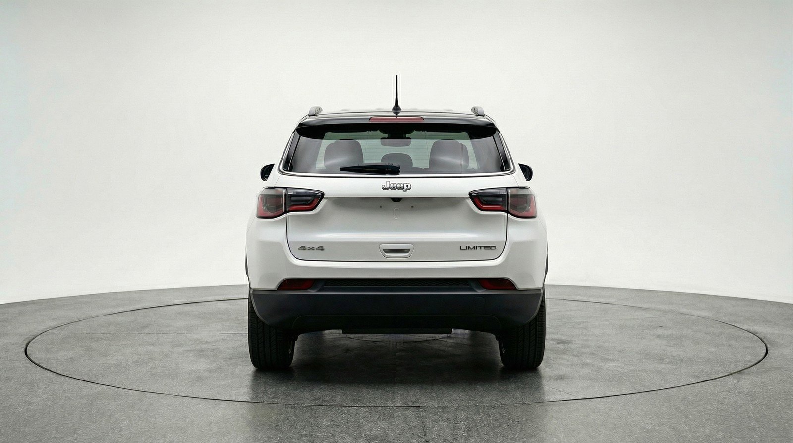 Used 2025 Jeep Compass Limited image 7