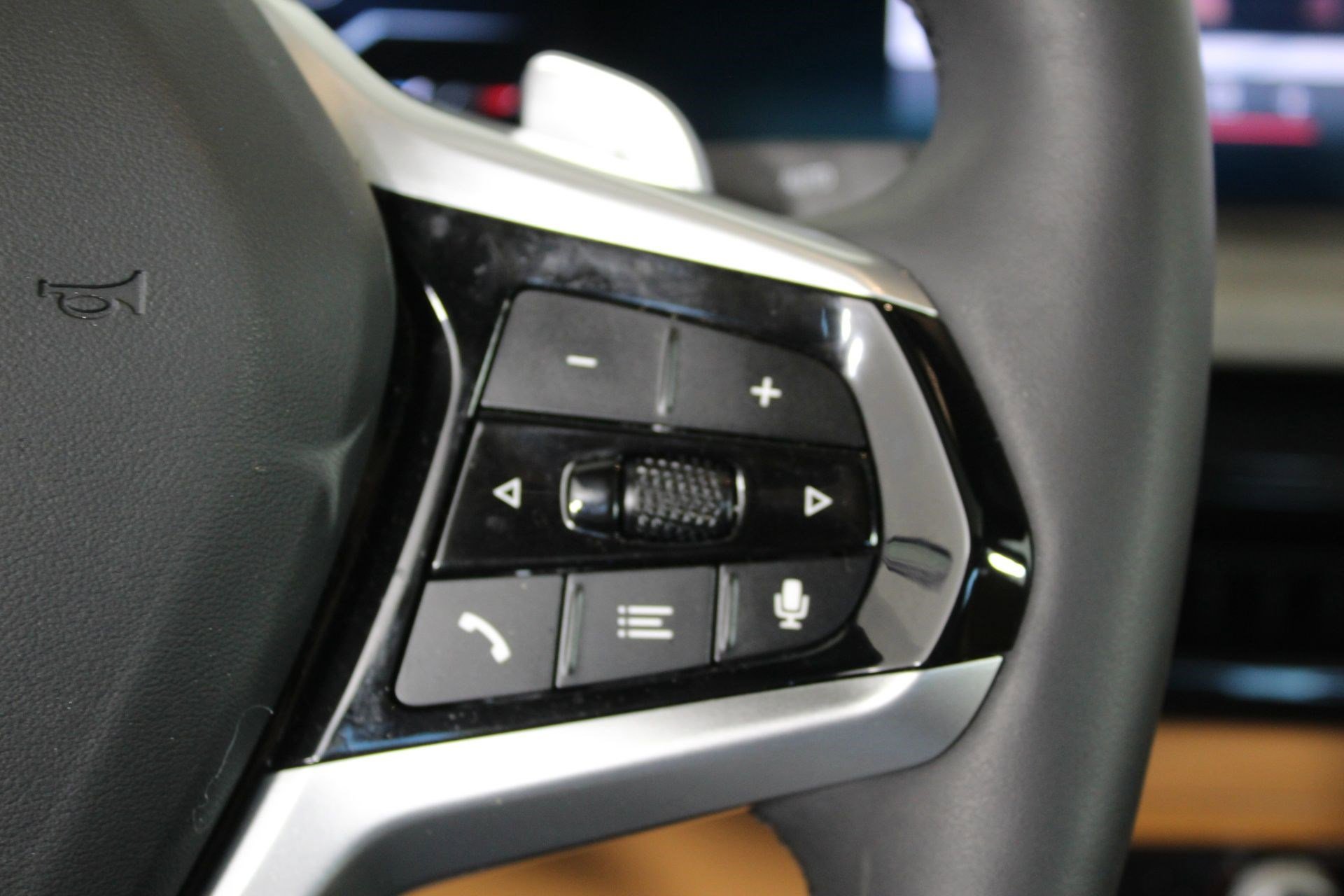 Certified 2025 BMW 330i xDrive Sedan image 29