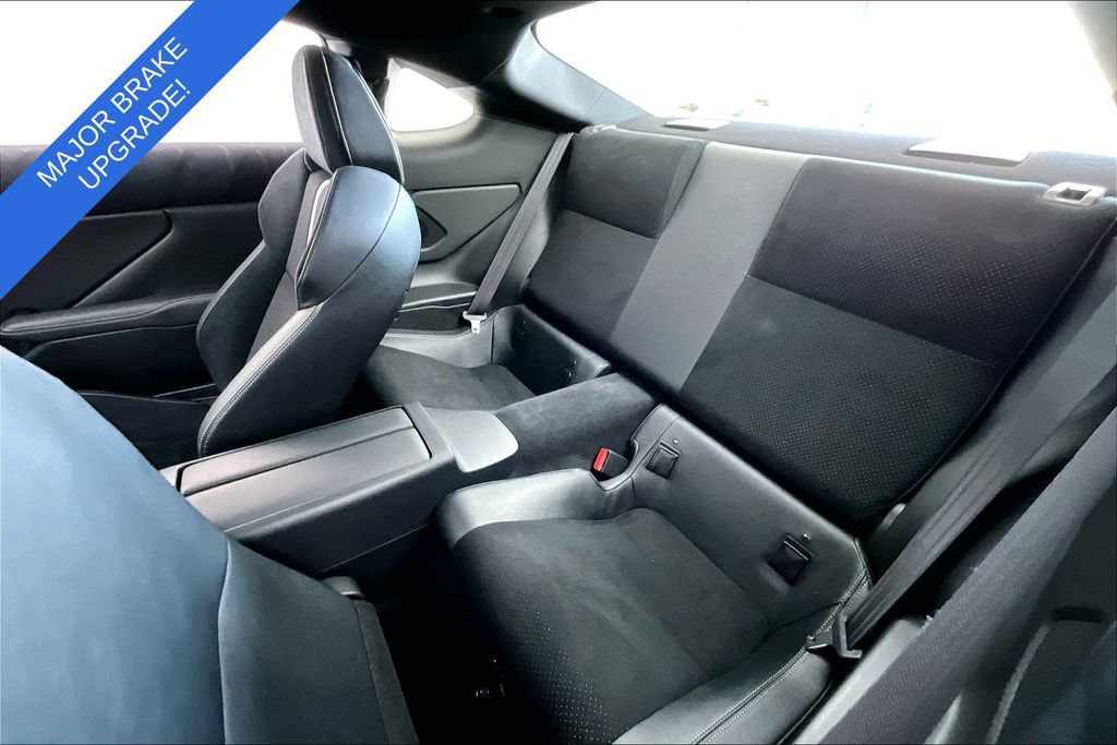 Used 2023 Toyota GR86 Premium w/ ALL Weather Mat Package (TMS) RWD image 35