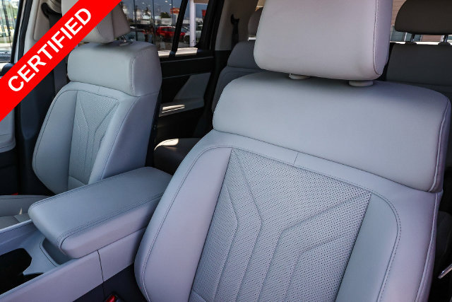 Certified 2025 Hyundai Santa Fe SEL FWD image 28